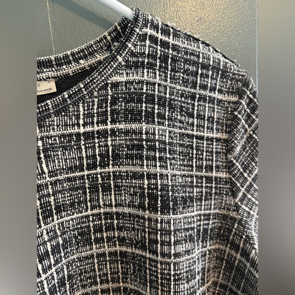 Zara - White/Black Frayed Short Sleeve - M - Picture 3 of 6